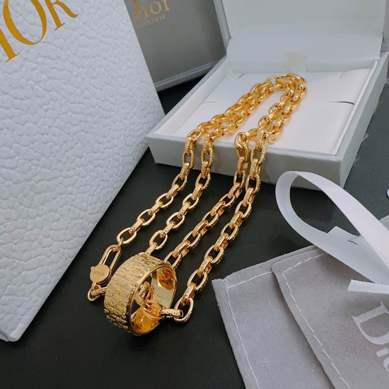 Dior Necklace 04lyr193